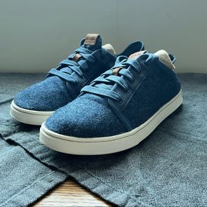 Olukai Pehuea Li Hulu womens 8